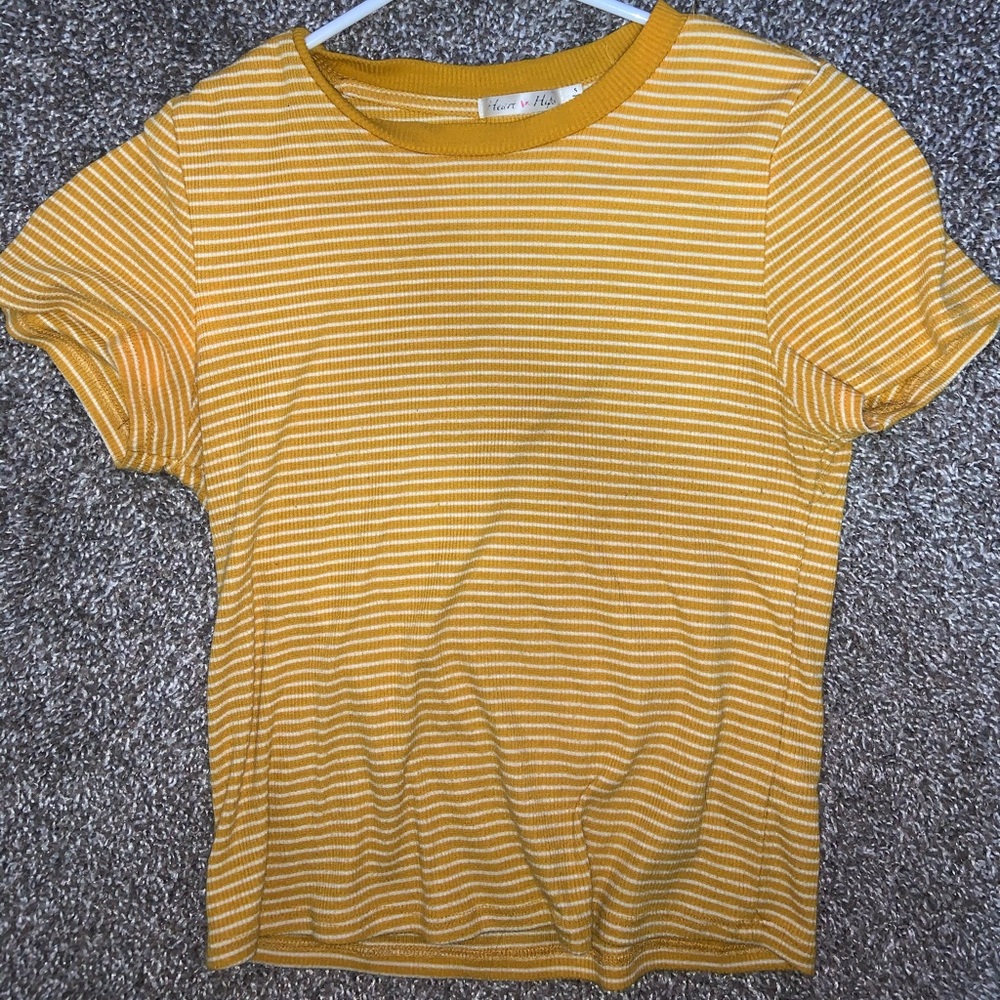 Crop top - Picture 2 of 2